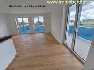 Besonderer Wohnkomfort in hoher Bauqualität vereint/ 2-Zi-Whg -67m2 / Energiesparhaus KfW-40 / Förderung möglich / Eigenbezug oder Kap. Anlage. – 92726 Waidhaus – Vorschaubild 1