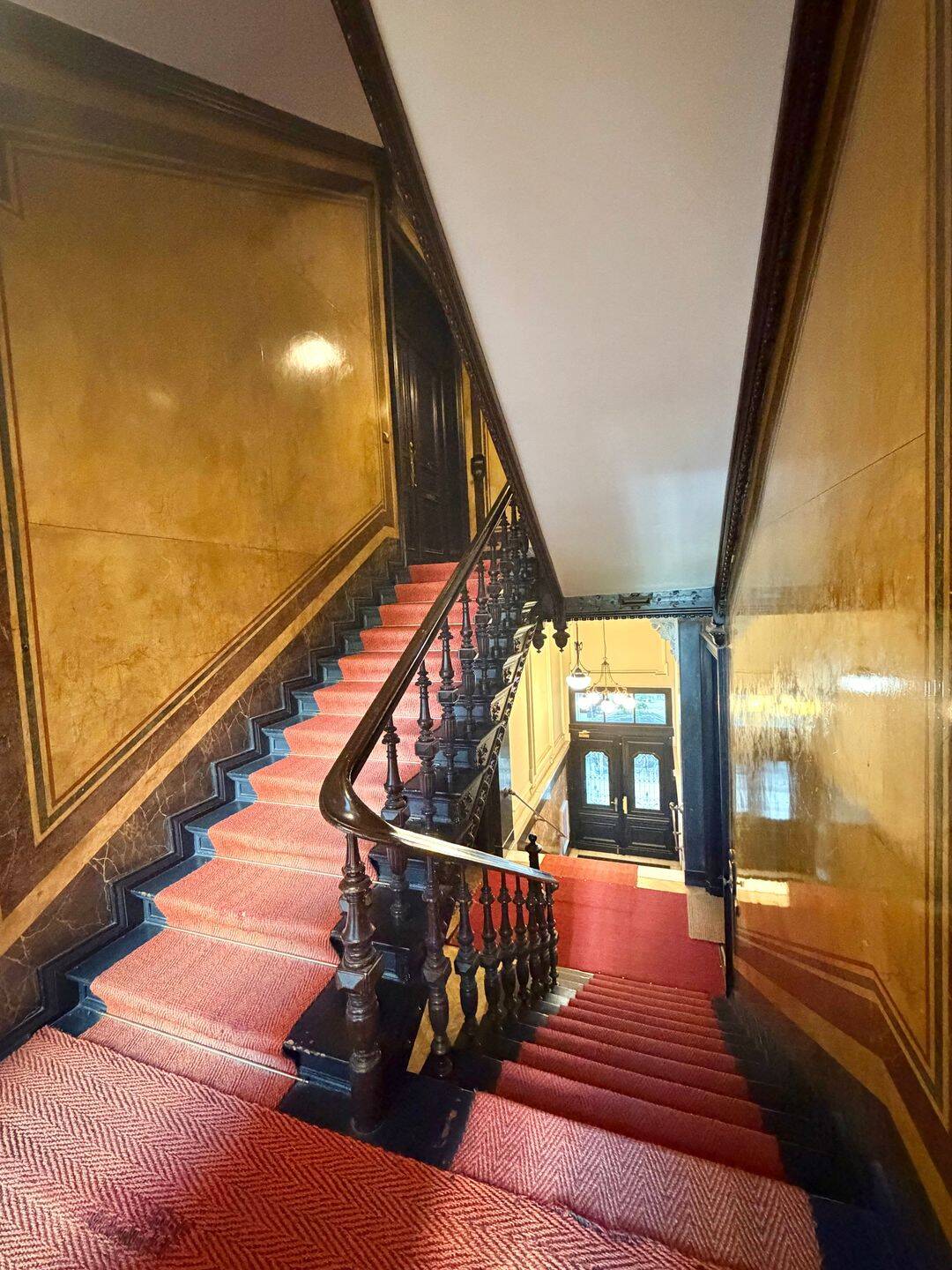 Prachtvoller Altbau in bester Lage unweit des KaDeWe – Berlin – Vorschaubild 8
