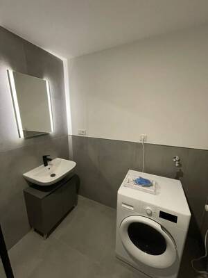 Modern stylisches 15 m² WG-Zimmer in 4er-WG - Erlangen – 91058 Erlangen – Vorschaubild 6