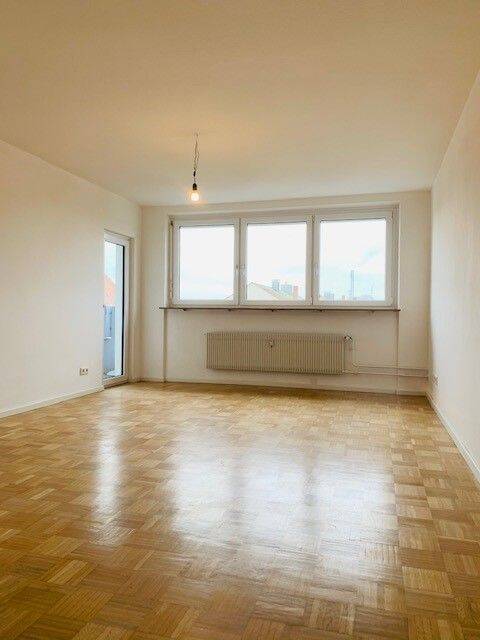 Schicke 2-Zimmer-Wohnung mit Balkon sucht neuen Mieter! – Nürnberg – Vorschaubild 2