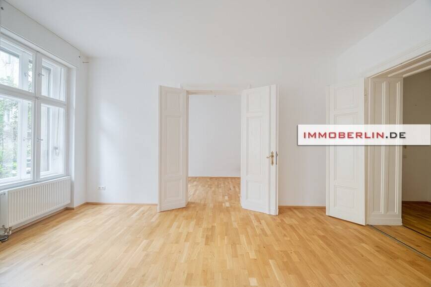 IMMOBERLIN.DE - Beliebte Lage! Sehr angenehme Altbauwohnung beim Bergmannkiez – Berlin – Vorschaubild 2