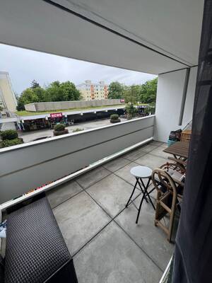 Kernsanierte, vollmöblierte Wohnung mit direkter Anbindung zur Universität. – 81927 München – Vorschaubild 2