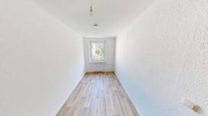 Großzügige 5-Raum-Wohnung mit 2 Bädern – 9114 Chemnitz – Vorschaubild 3