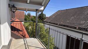 Großzügige und sonnige 3-Zimmer-Dachwohnung mit 2 Balkonen in Heimstetten – 85551 Kirchheim bei München – Vorschaubild 9