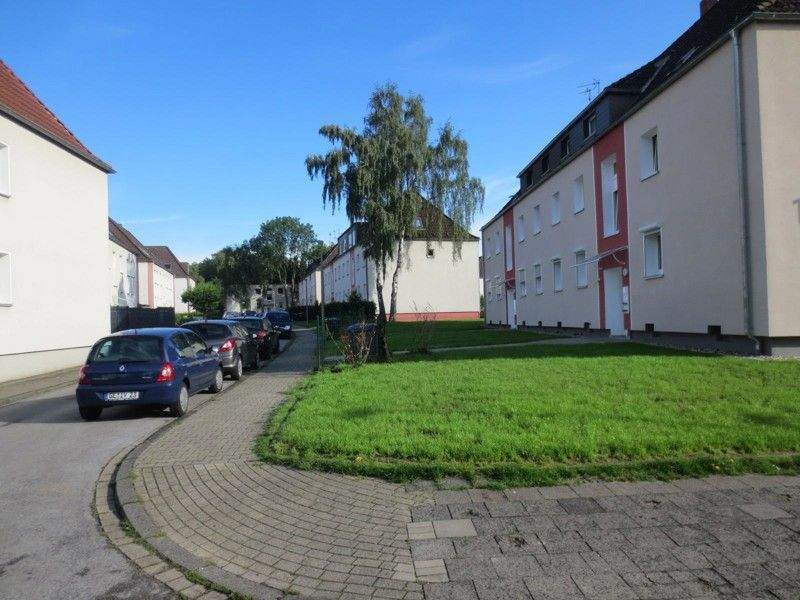 Wohnen im modernisierten Zuhause- günstige 2 Zimmerwohnung