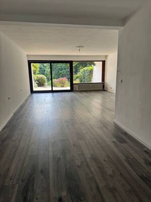 Großzügige 3-Zimmer-Erdgeschosswohnung mit Garten, überdachter Südterrasse und Balkon in Bremen-Horn – 28359 Bremen – Vorschaubild 3