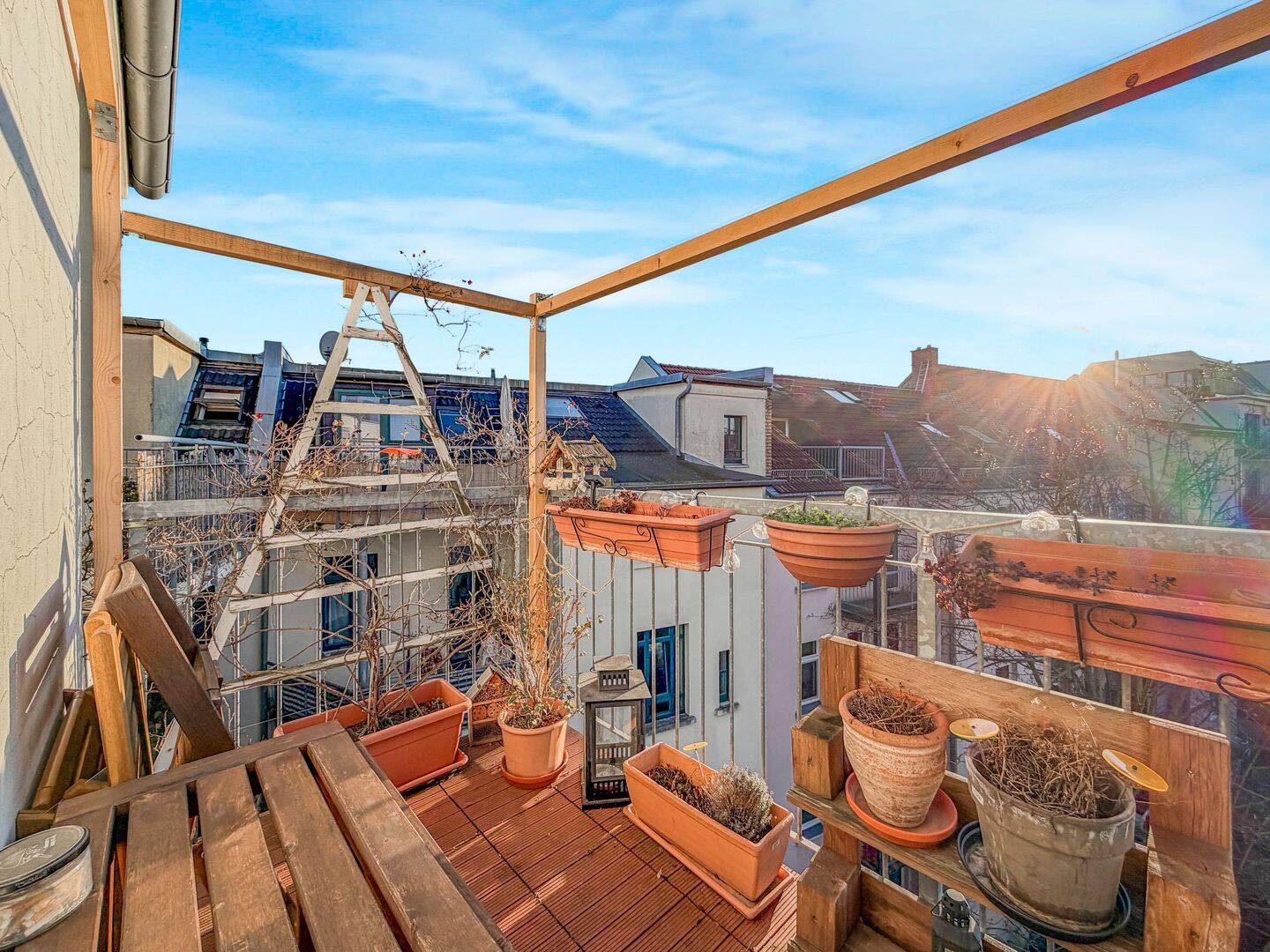 Maisonette mit Balkon & Stellplatz - lichtdurchflutet mit großzügiger Galerie in guter Lage – Leipzig – Vorschaubild 2