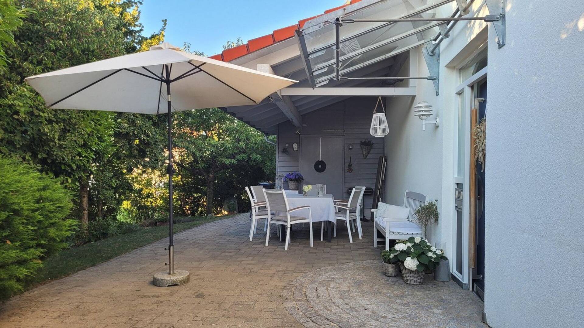 Haus in 79798 Jestetten mit 223,22 m² kaufen