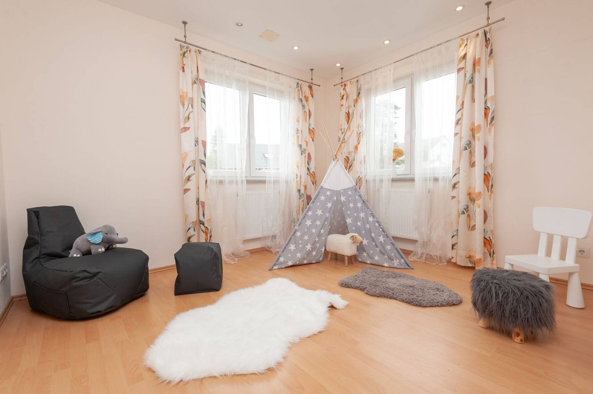 Mehrfamilienhaus in 71067 Sindelfingen mit 391 m² kaufen