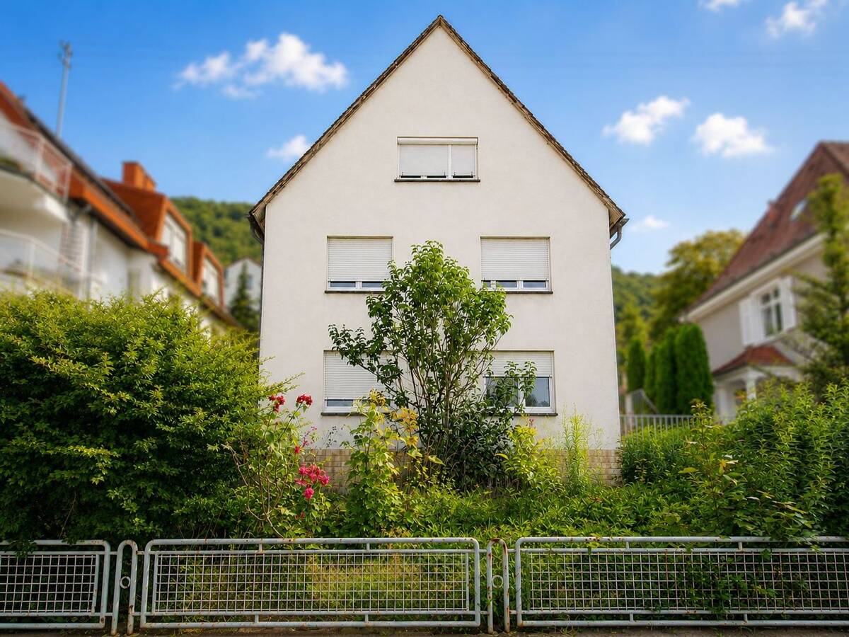 Attraktives 4-Familienhaus mit Garten, Garage & Terrassen in ruhiger Lage von Heidelberg-Rohrbach – 69126 Heidelberg – Bild 1 von 9