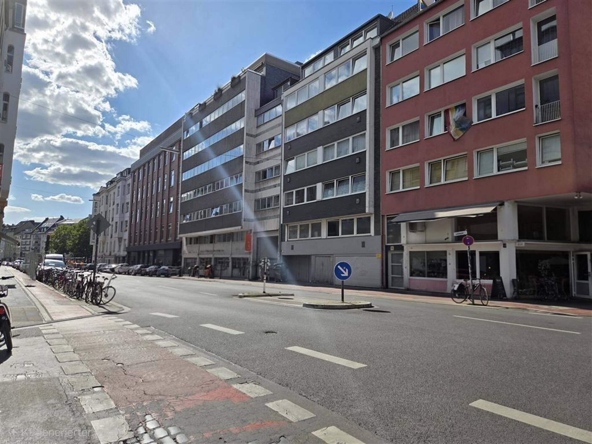 Etagenwohnung in 50674 Köln mit 27,4 m² kaufen