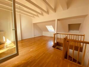 Leerstehende, kernsanierte Dachgeschosswohnung im Denkmalobjekt in Leipzig-Volkmarsdorf – 4315 Leipzig – Vorschaubild 2