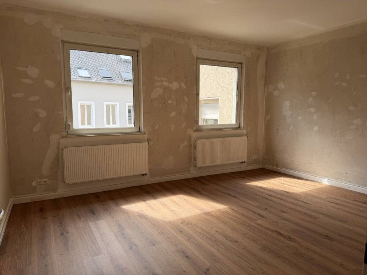 Schöne helle 1 ZKB-Wohnung in Trier- Ost, Helenenstraße 28 – 54295 Trier – Bild 1 von 4