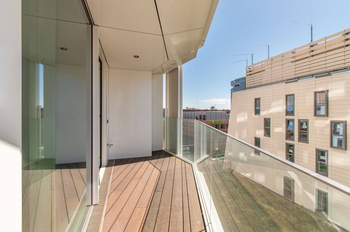 Modernes Wohnen im Herzen der HafenCity! – Hamburg – Vorschaubild 8
