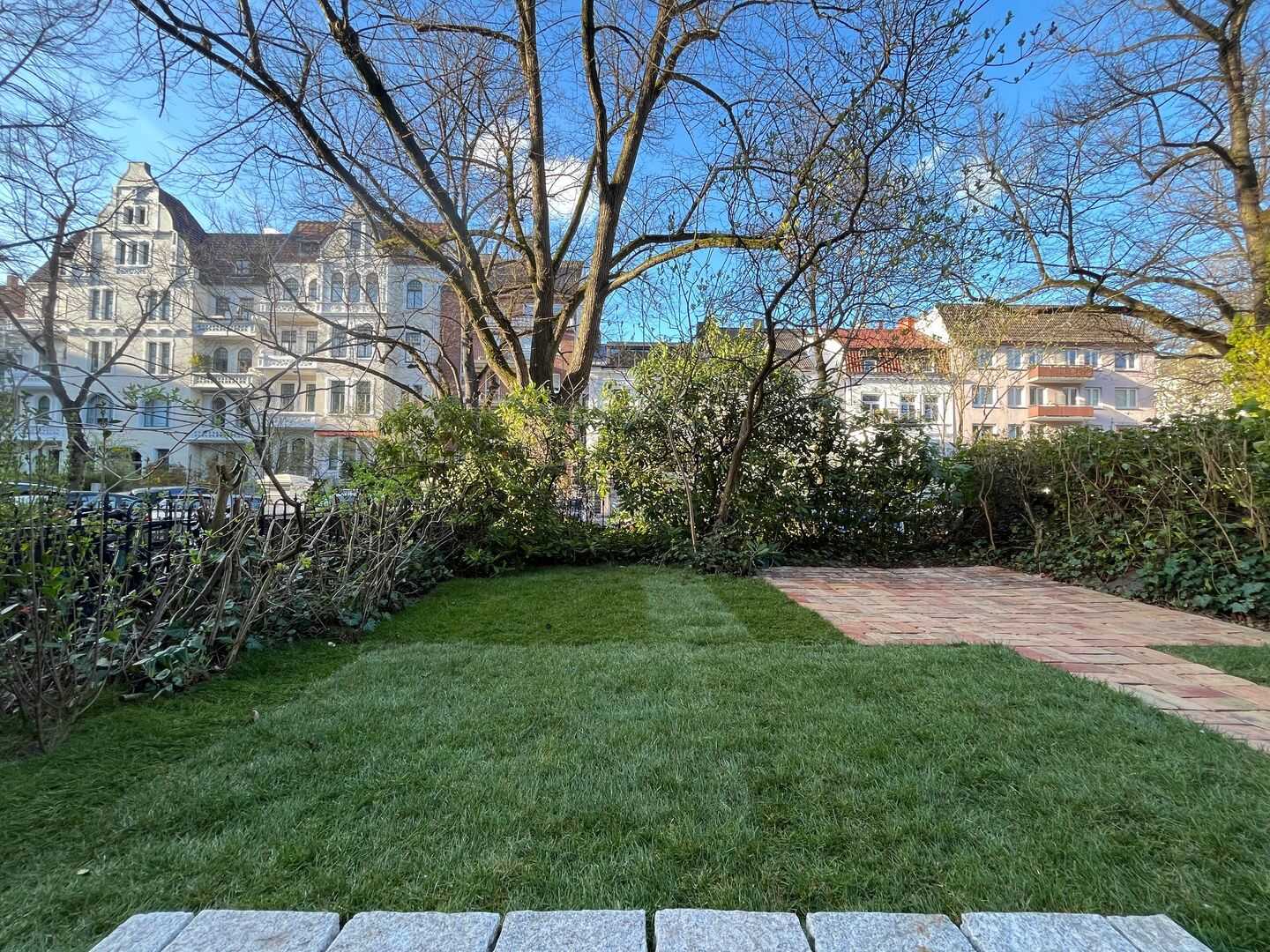 Souterrainwohnung mit Gartenblick – Hamburg – Vorschaubild 4