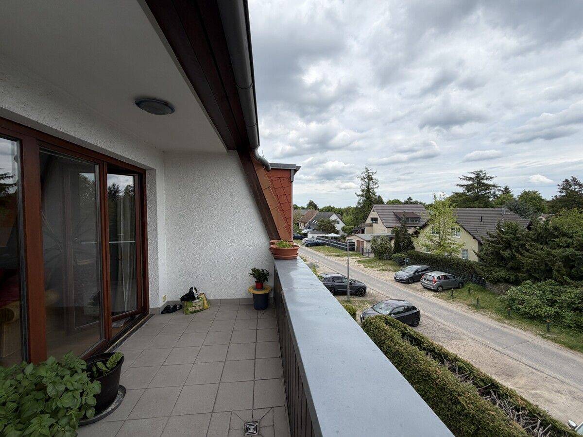 Attraktive Kapitalanlage in grüner Lage - Helle DG-Wohnung mit Balkon – Berlin – Vorschaubild 8