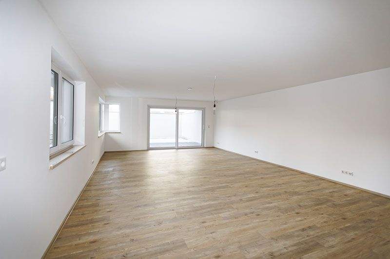 Exkl. 3 R. – Whg., Energieklasse A, Balkon 30qm, Fahrstuhl, überdachter Stellplatz – Gotha – Vorschaubild 7