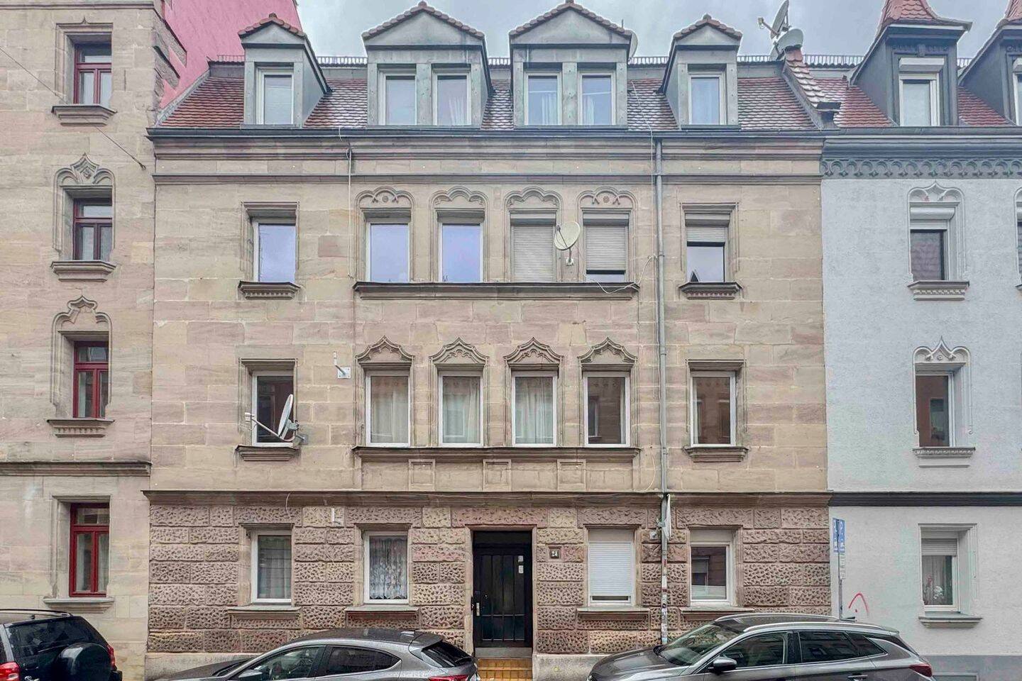 Viel Raum zur Entfaltung: 4-Zimmer-Wohnung mit Balkon in Nürnberg-Gostenhof – Nürnberg – Bild 1 von 9