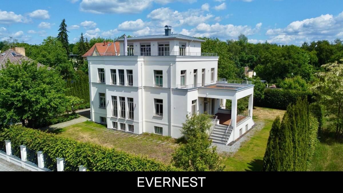 Luxus trifft Lage - Stilvolle Villa mit ca. 571?m² Wohn-/Nutzfläche – 14467 Potsdam – Bild 1 von 9