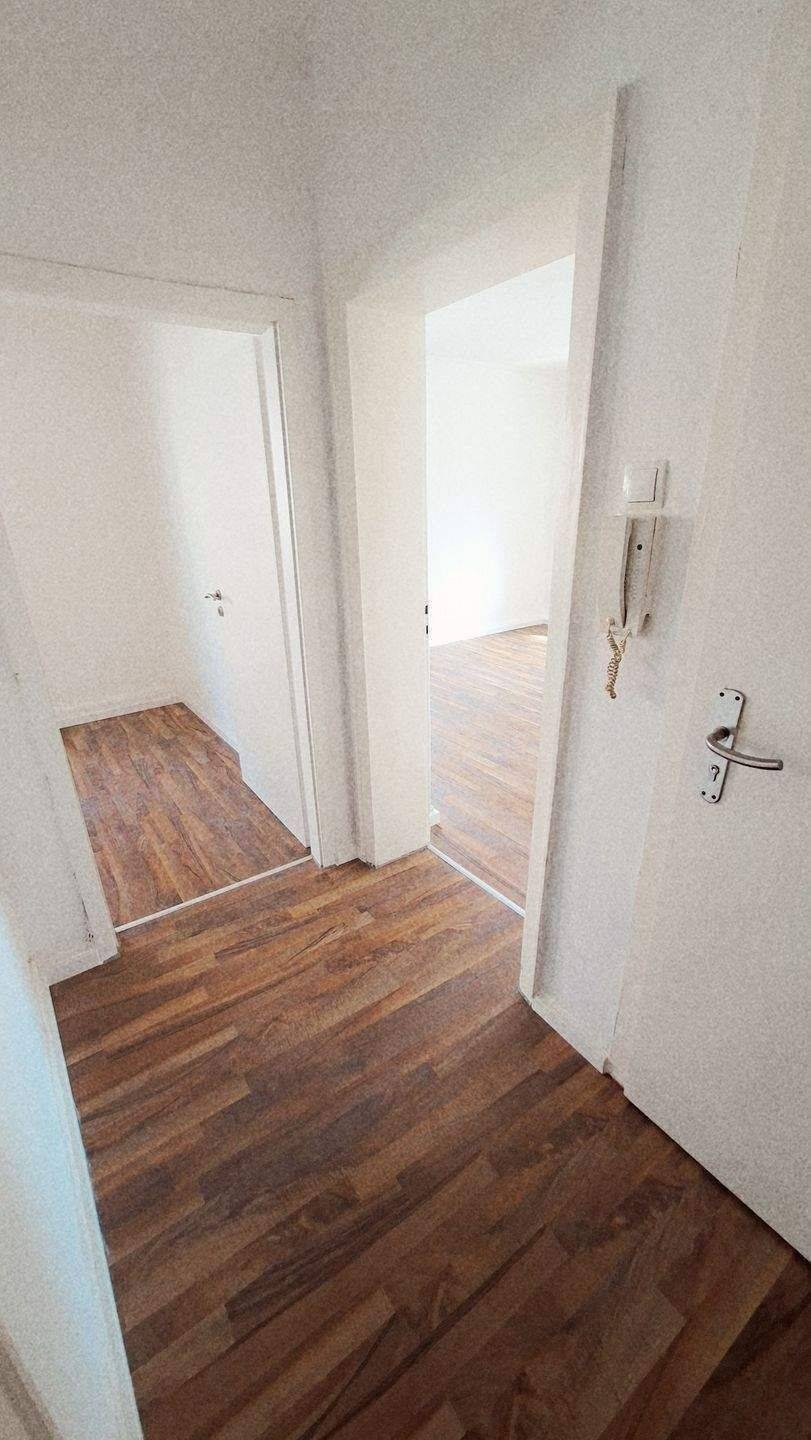 Duisburg - Wanheimerort *** helle, renovierte 2 Zi.Whg. – Duisburg – Vorschaubild 5