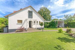 Zwischen Waldpfaden und Wohnkomfort - ein besonderes Einfamilienhaus am Habichtswald – 34128 Kassel – Vorschaubild 4