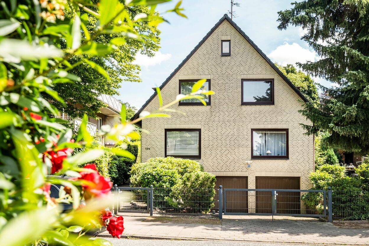 RESERVIERT I Aufgeteiltes Haus mit Traumgarten & vielfältigen Möglichkeiten