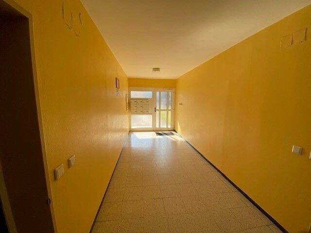Helle 3-Zimmer-Erdgeschosswohnung mit Balkon in Regensburg – Regensburg – Vorschaubild 2