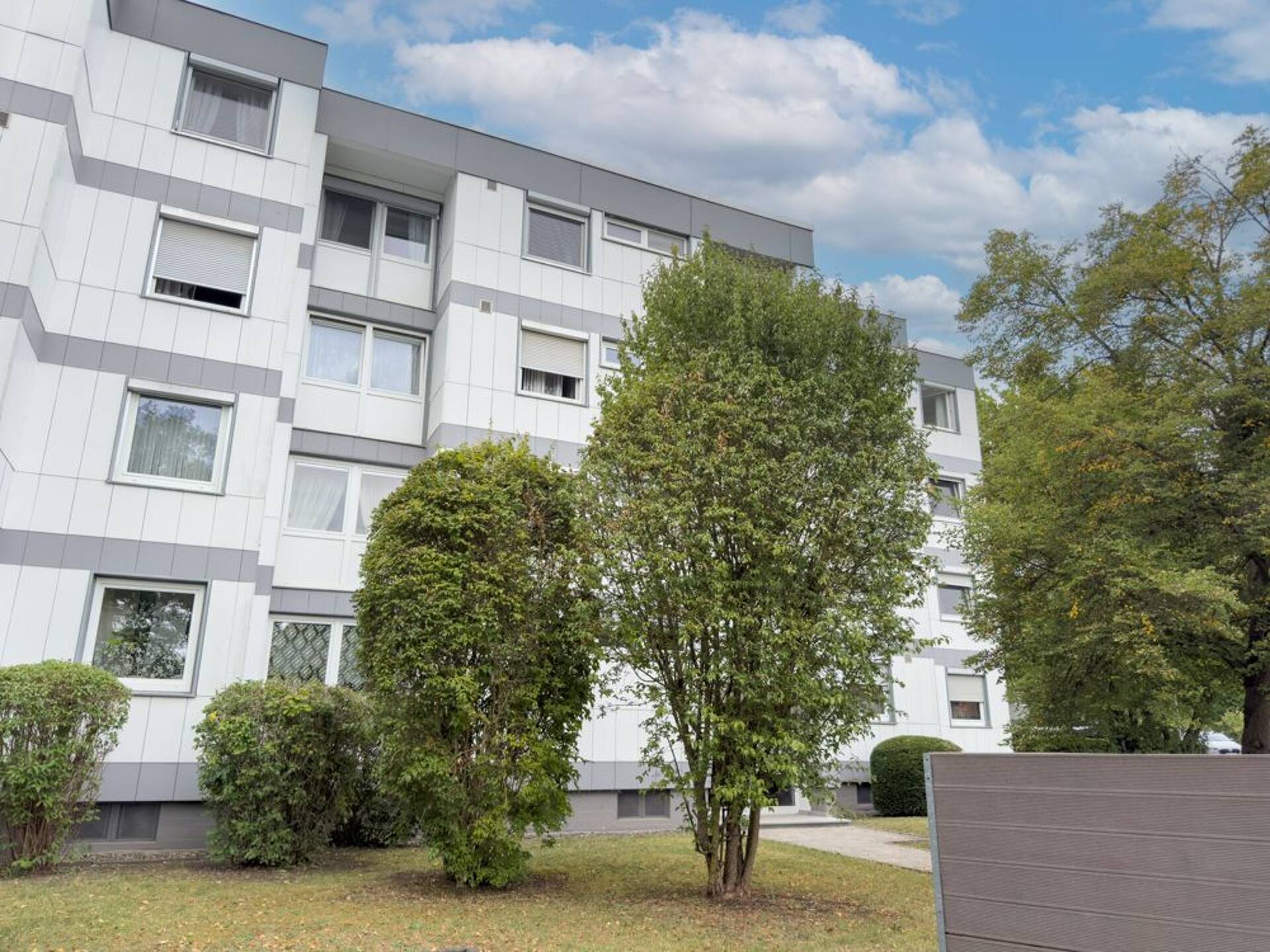 Etagenwohnung in 96450 Coburg mit 101,7 m² kaufen
