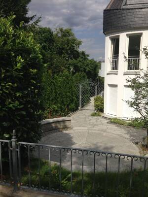 Bonn-Bad Godesberg, Höhenlage mit Traumblick, Zweifamilienwohnhaus mit Einliegerwohnung, Garage – 53177 Bonn – Vorschaubild 8