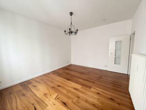 Bezugsfreie 4-Zimmer-Wohnung nahe Schloss Charlottenburg – 10589 Berlin – Vorschaubild 2