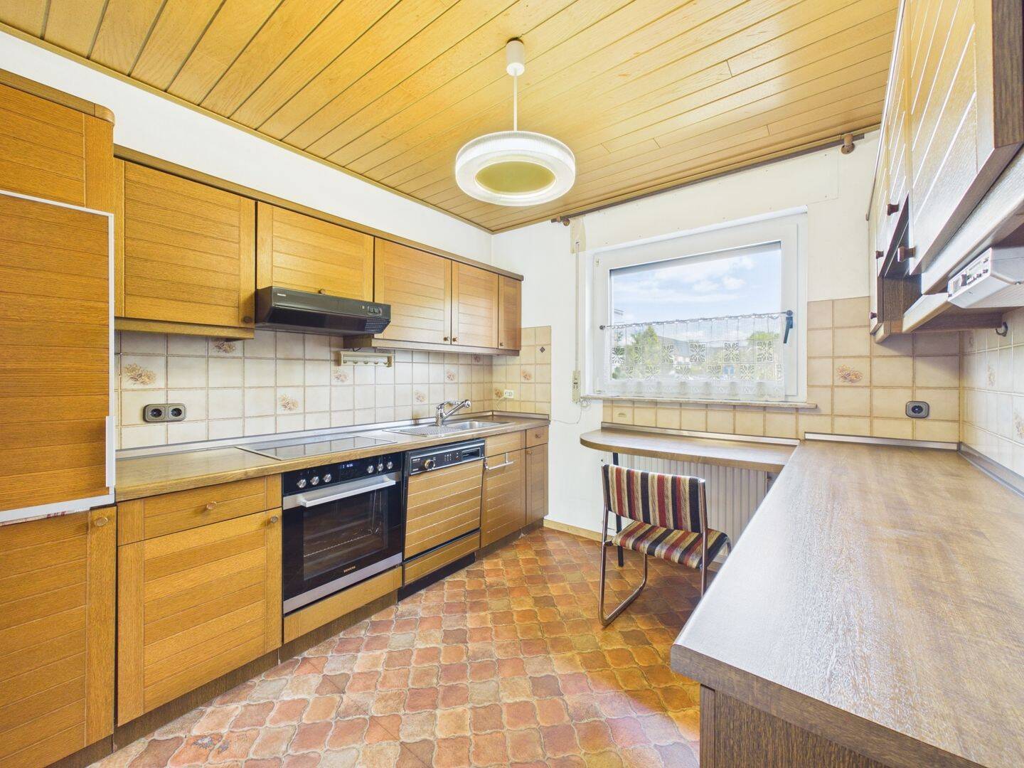 Reihenmittelhaus mit Garten und Terrasse in Braunschweig-Veltenhof! Garage, Vollkeller, Gasheizung – Braunschweig – Vorschaubild 5