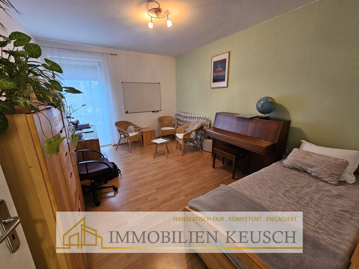 Große 3 Zimmerwohnung mit Balkon in zentraler und begehrter Lage – Bremen – Vorschaubild 4