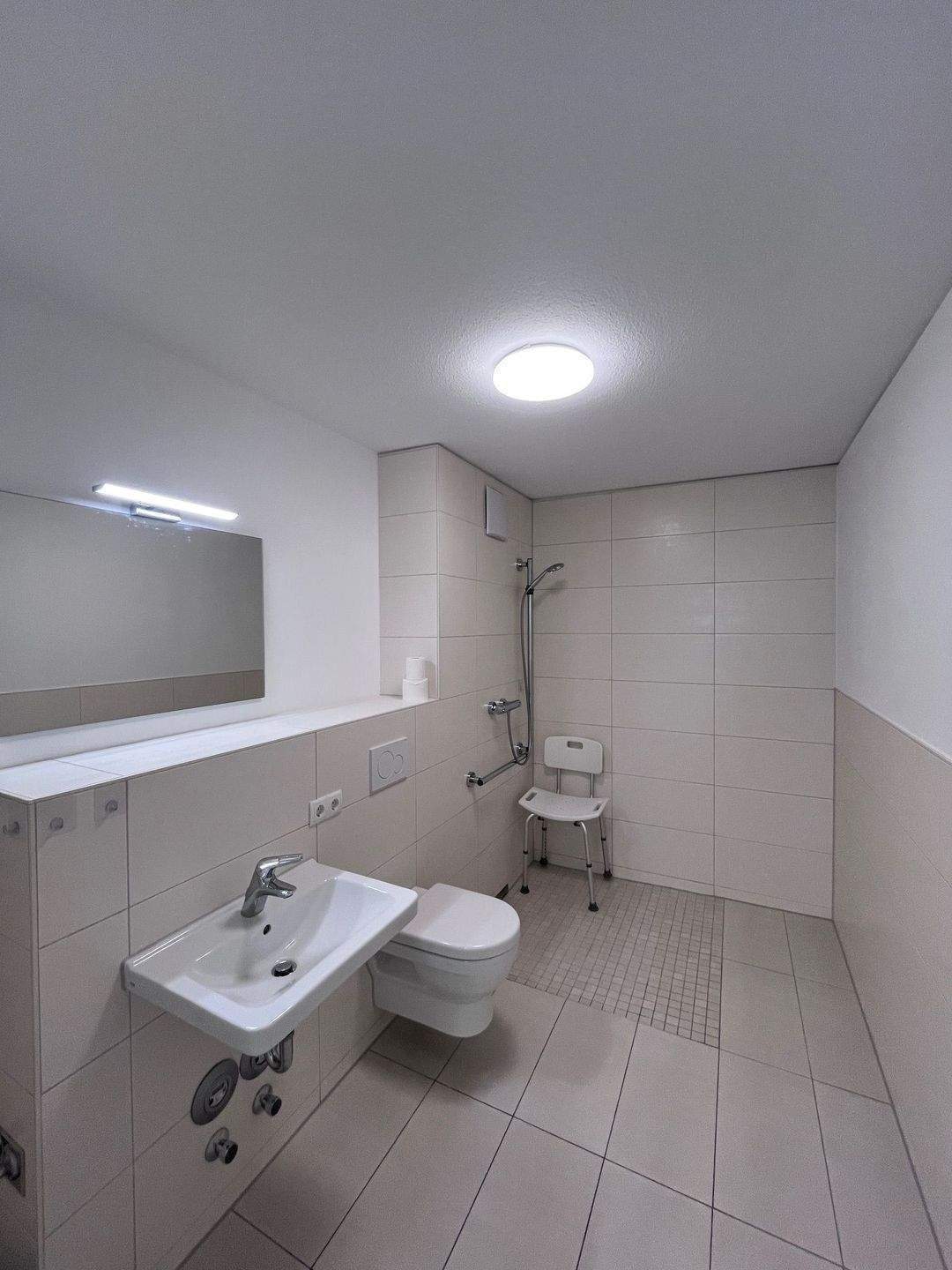 LAVIDA Steinbühl – 2-Zimmer-Wohnung mit Balkon, Einbauküche und 24h-Service, direkt am Opernhaus – Nürnberg – Vorschaubild 5