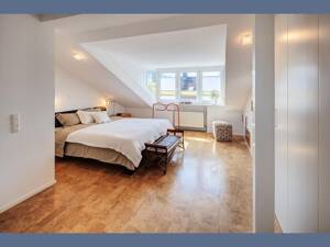 Möbliert: Schönes, möbliertes 4-Zimmer-Reihenhaus – 81549 München – Vorschaubild 3