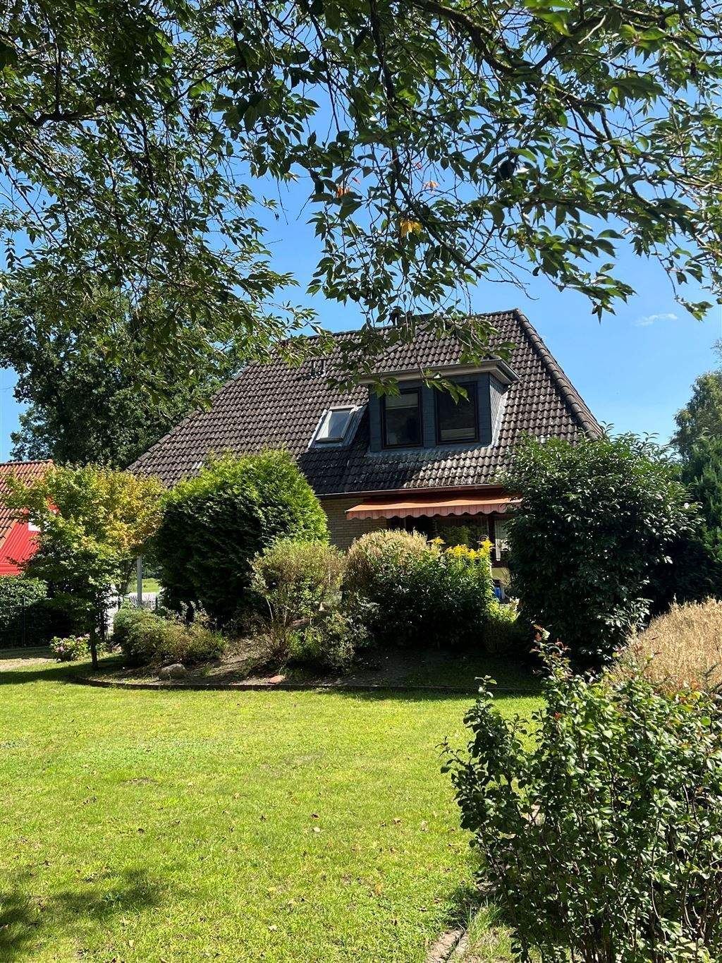 Ein Haus - zwei Zuhause: Perfekt für Familien, Generationen oder Mieter mit Blick ins Auetal – Hanstedt – Vorschaubild 2