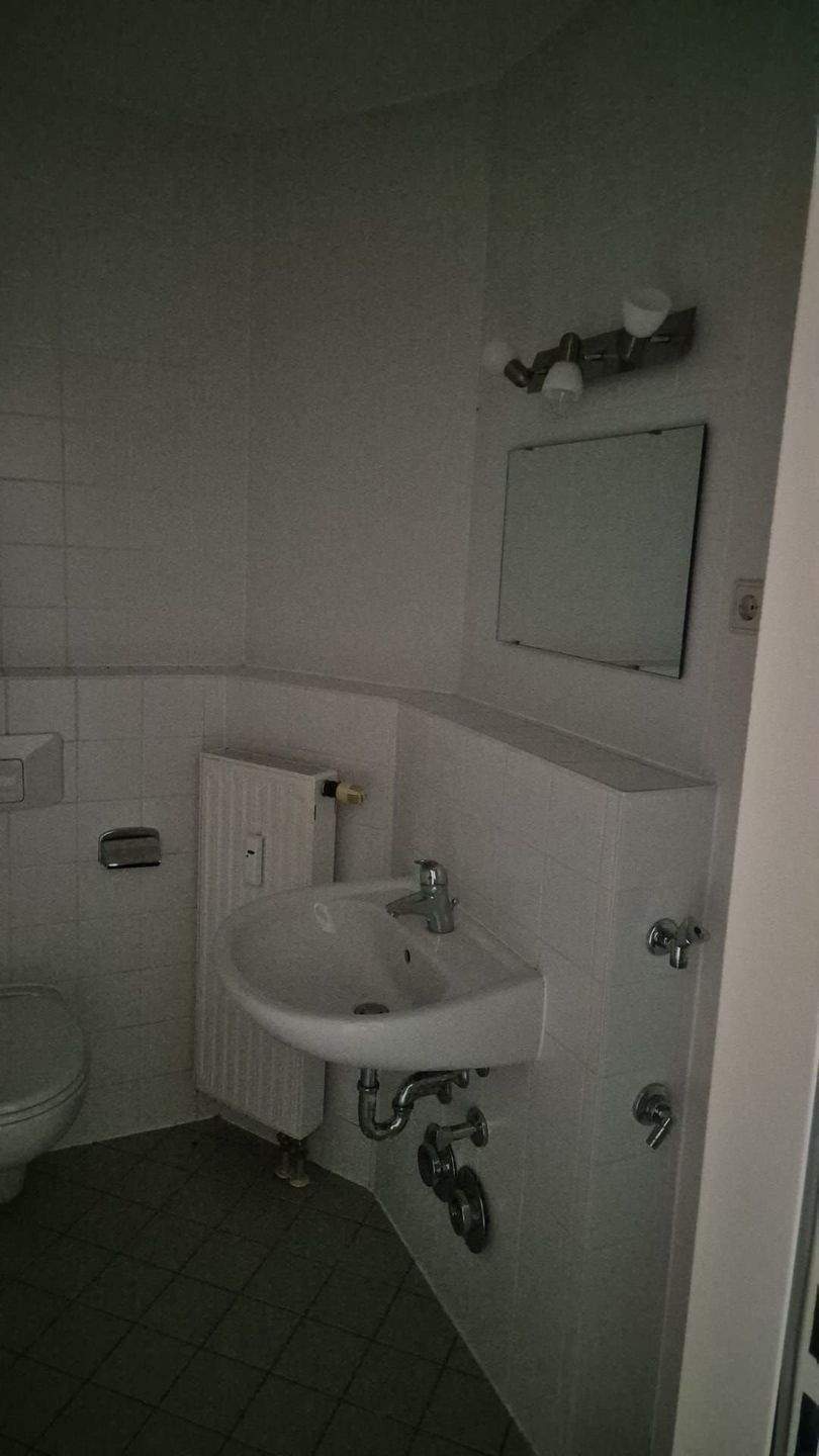 3-Raum-Wohnung mal anders mit Loggia, Fahrstuhl – Chemnitz – Vorschaubild 8