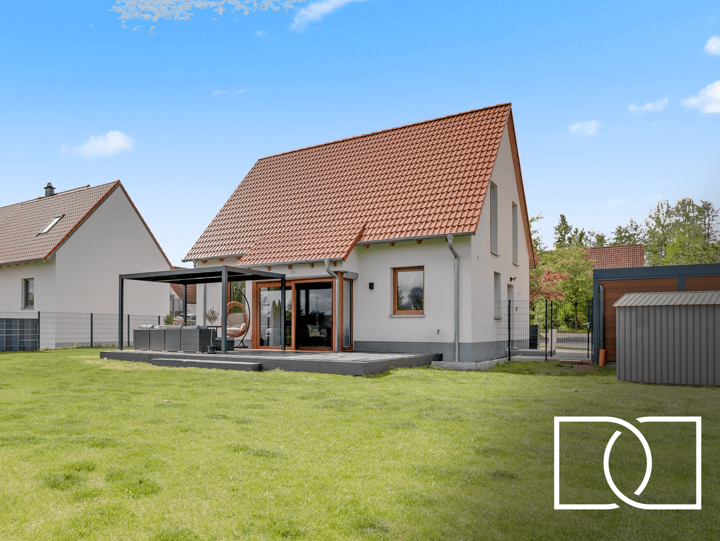 Baujahr 2021! Energieeffizientes Einfamilienhaus mit wunderschönem Garten und perfekter Anbindung