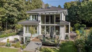 Repräsentative Design-Villa mit absoluter Privatsphäre in Blankenese – 22587 Hamburg – Vorschaubild 2