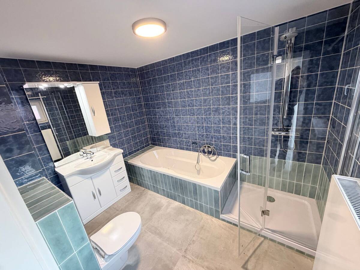 Renoviertes Einfamilienhaus mit Terrasse in Lübeck-Schlutup – 23568 Lübeck – Bild 1 von 8