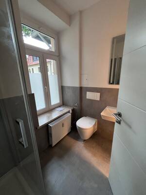 Moderne 2 Zimmer Gartenwohnung mit EBK und Terrasse – 1157 Dresden – Vorschaubild 7