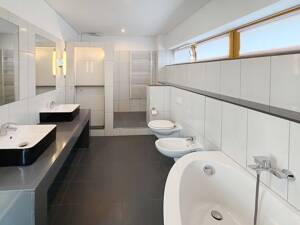 Lichtdurchflutetes Townhouse mit direktem Wasserzugang – 12527 Berlin – Vorschaubild 7