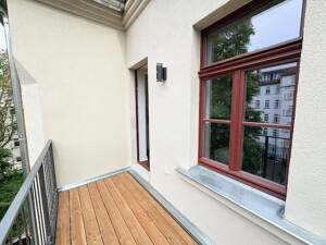 Zentral & trotzdem ruhig! + Balkon + Parkett + Stuck + Fußbodenheizung + Wanne & Dusche + LED-Licht – 4315 Leipzig – Vorschaubild 4