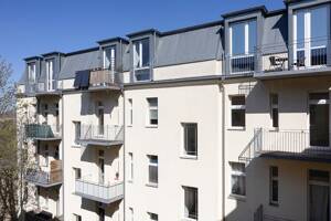 Altbaucharme in Berlin-Weißensee - provisionsfreie 2-Zimmer-Wohnung mit Balkon!