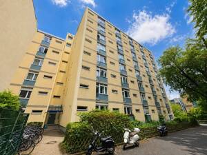 freie Wohnung in Tiergarten mit Spreeblick