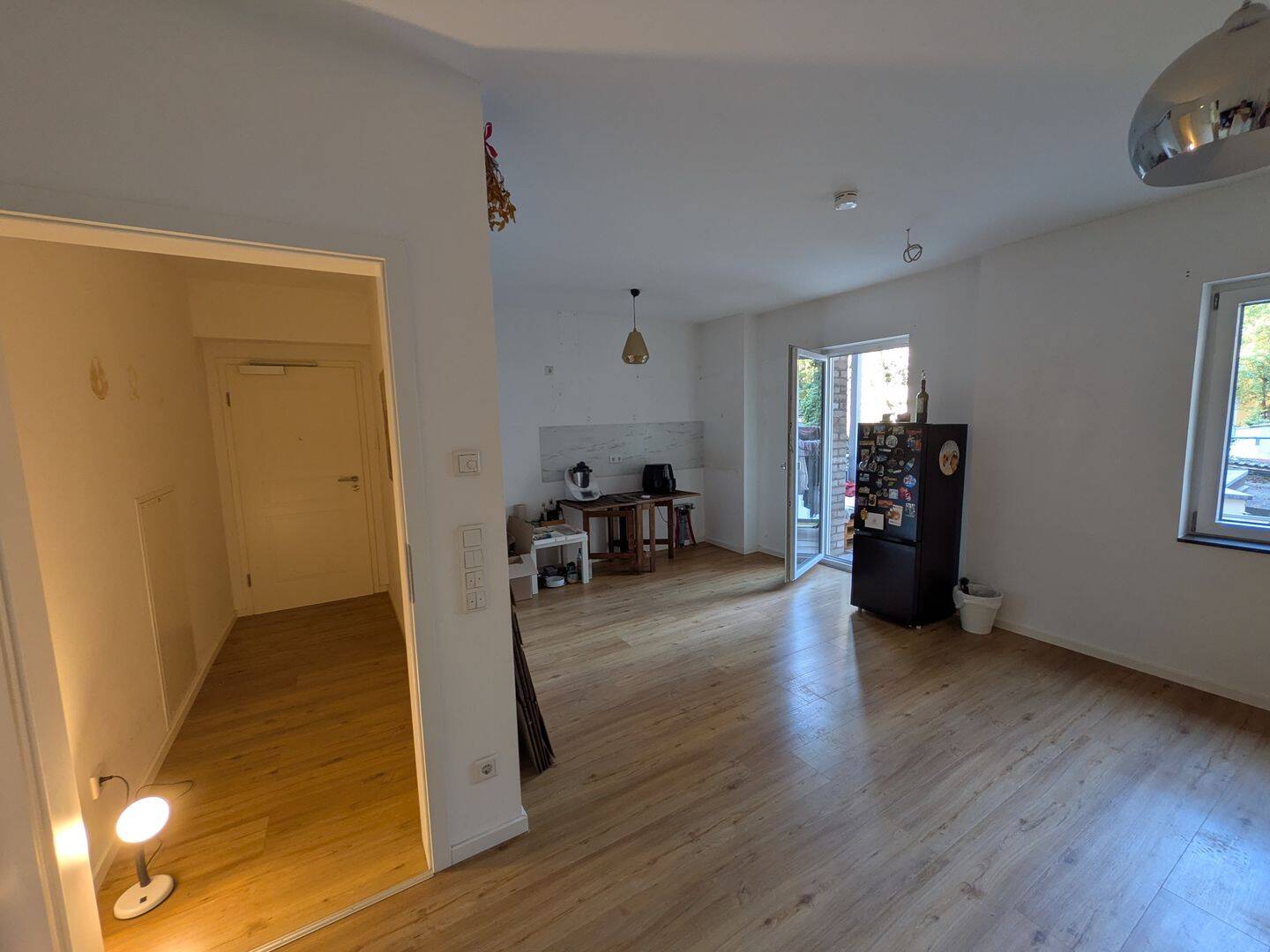Stilvolles Wohnen im modernisierten Altbau - Erstklassige 2-Zimmer-Wohnung in Bestlage