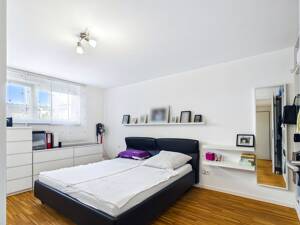 Im Grünen ankommen und modern wohnen: 4-Zimmer-Wohnung mit großer Terrasse und Garten in Giebel! – 70499 Stuttgart – Vorschaubild 8