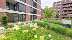 + Viel Platz + zwei Bäder + große Terrasse zum Innenhof +