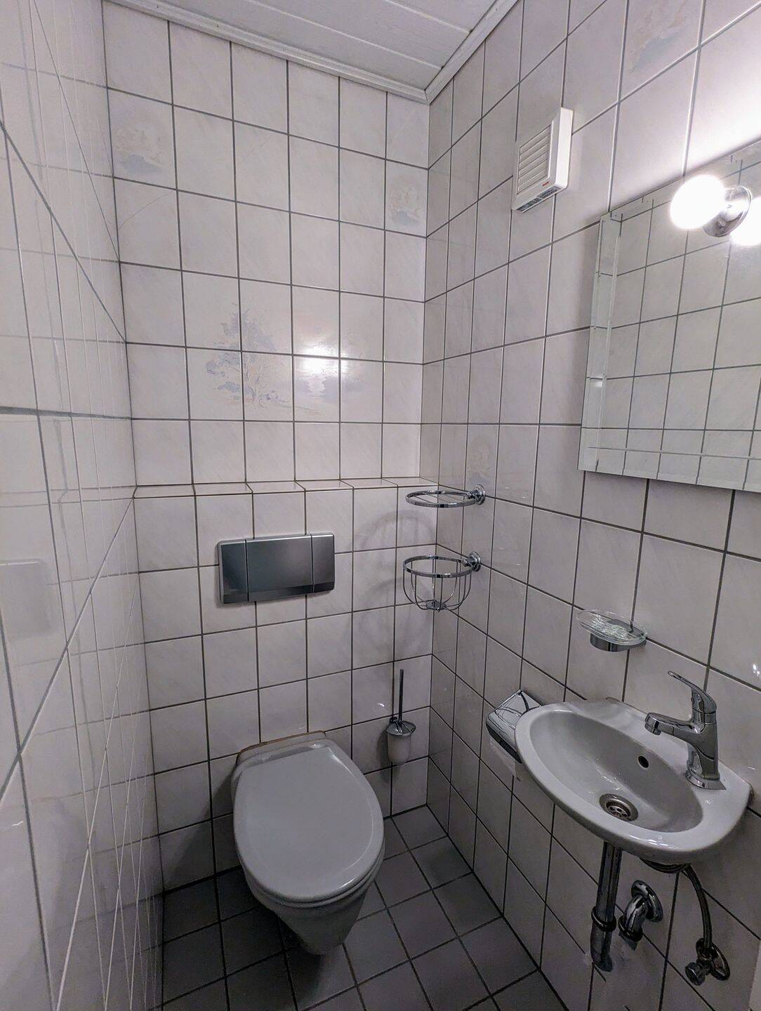 Schöne Wohnung mit Balkon auf dem Saarbrücker Eschberg – Saarbrücken – Vorschaubild 4