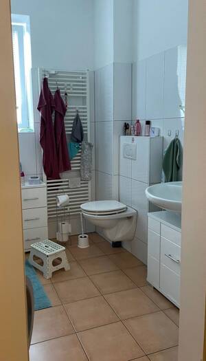 Geräumige 3,5-Zimmerwohnung mit Terrasse und Flughafenanbindung – 51145 Köln – Vorschaubild 5