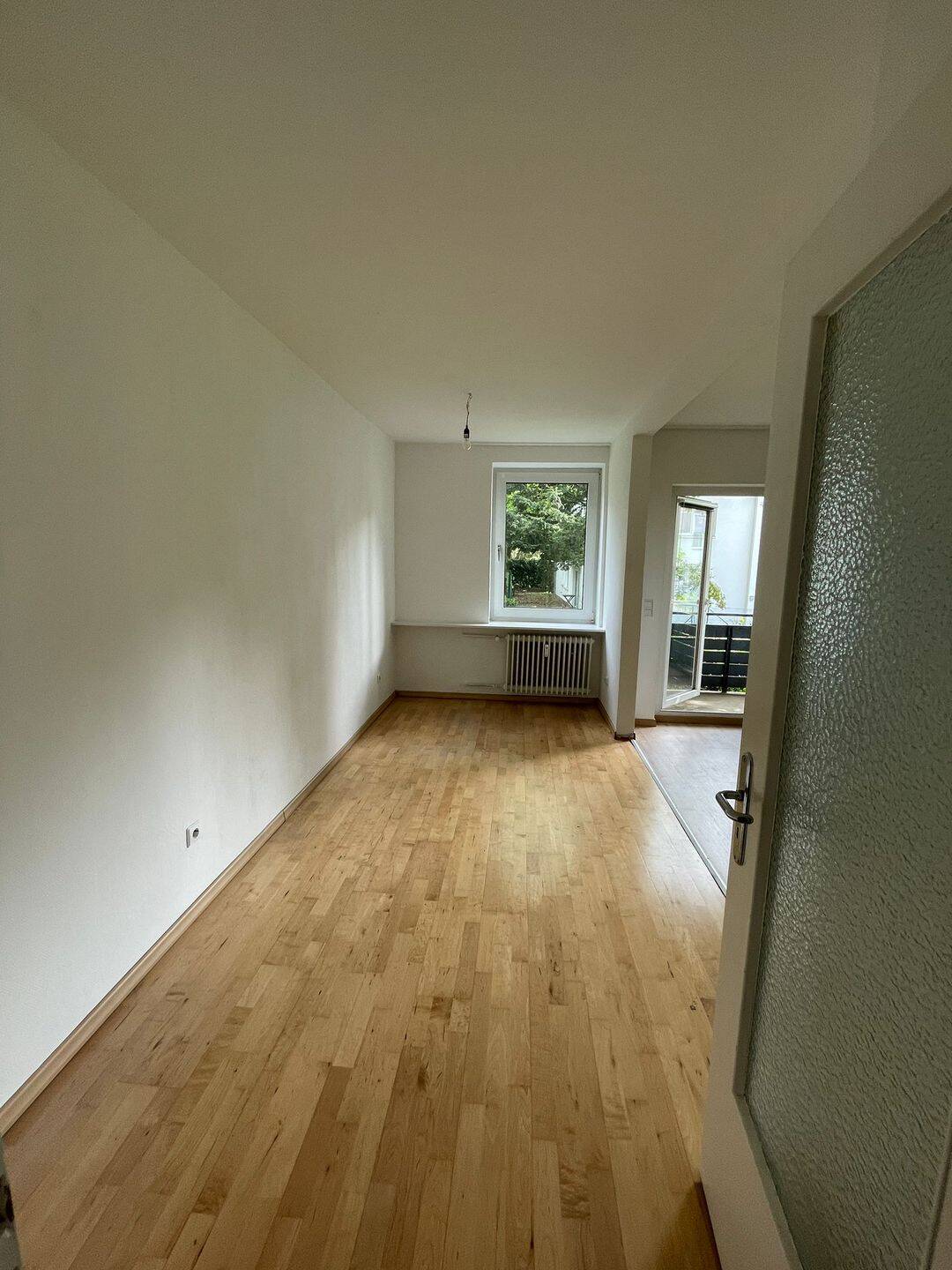 Ruhig gelegene, sehr helle 2,5-Zimmer-Wohnung in Bahrenfeld mit Balkon zu vermieten – Hamburg – Vorschaubild 6